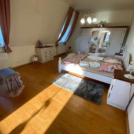 Diamond House בית אירוח *