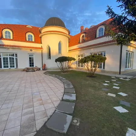 Diamond House בית אירוח Kouřim